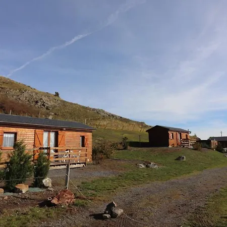 Confort Avec Terrasse En Camping, Clim Et Tous Services - Fr-1-742-334 *